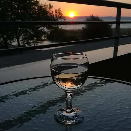 Club 218 Wellness Stúdió Apartamento Siófok